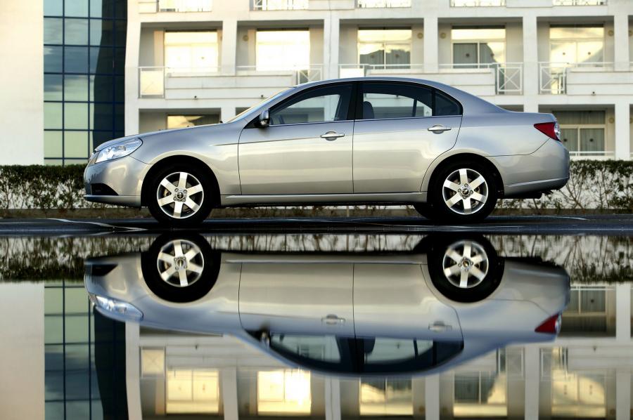  Chevrolet Epica 2006 года  (фото 23 из 72)